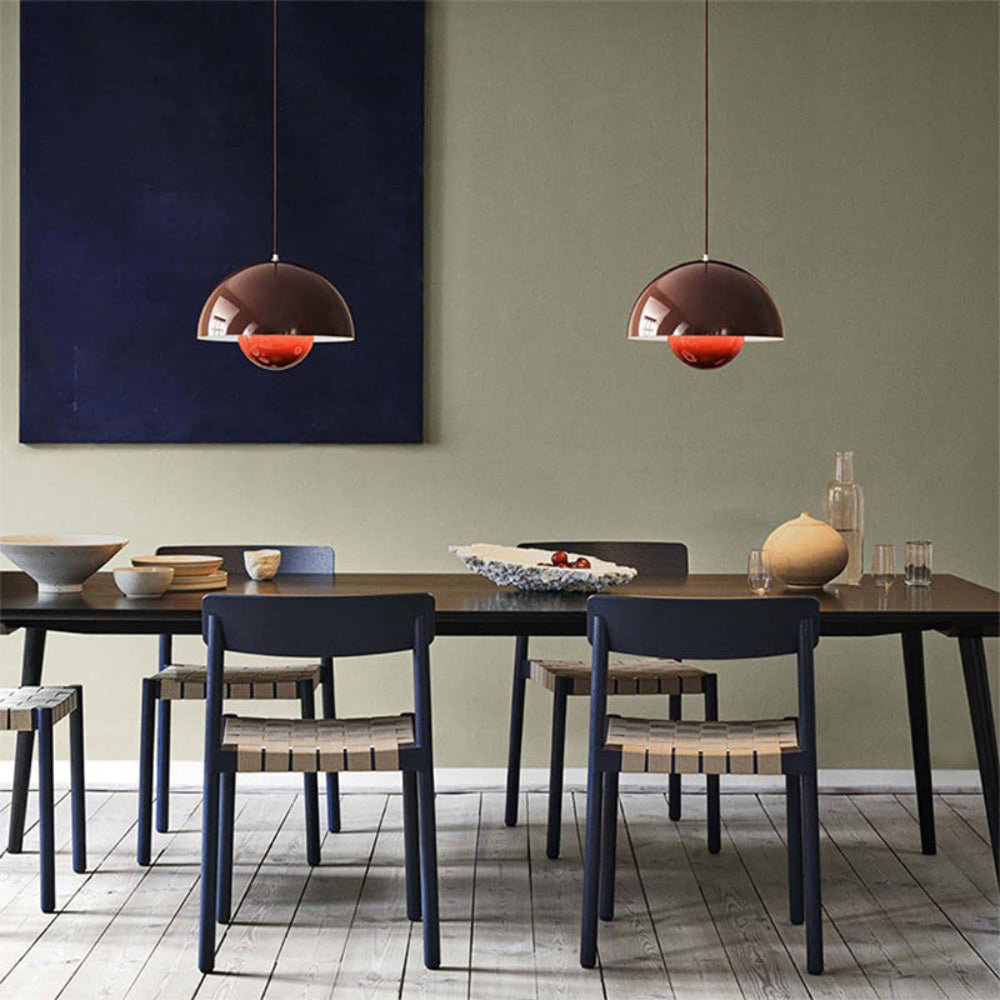 Lustre coloré en demi-cercle