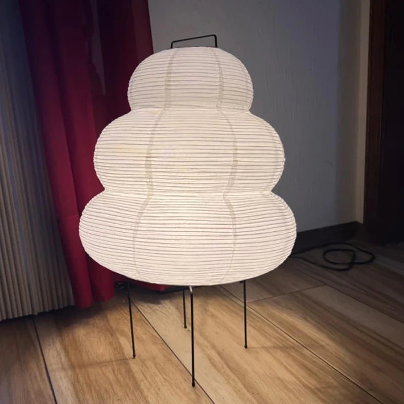 LED-Tischlampe aus Reispapier