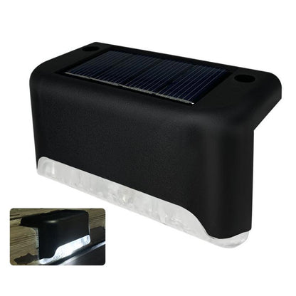 Lumières solaires pour marches extérieures – Sécurité et style (lot de 4)